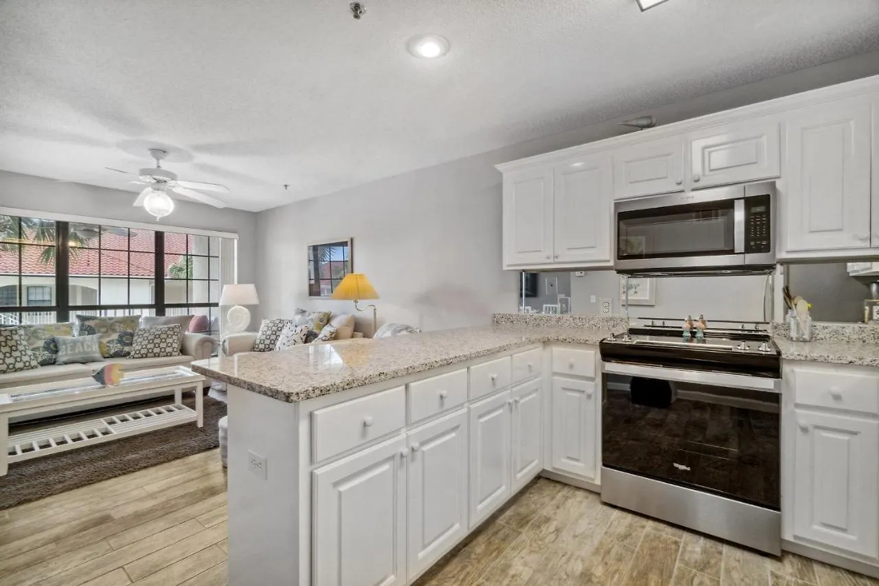 Holiday home Horizon South 55-202 By Book That Condo Panama City Beach